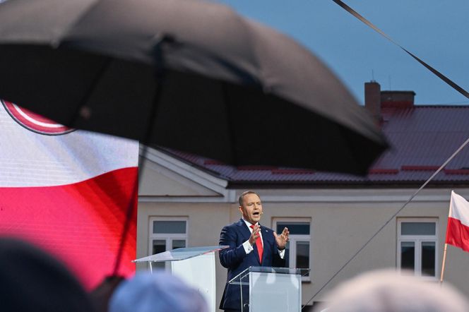 Karol Nawrocki na zorganizowanej przez telewizję Republika debacie przedwyborczej w Końskich