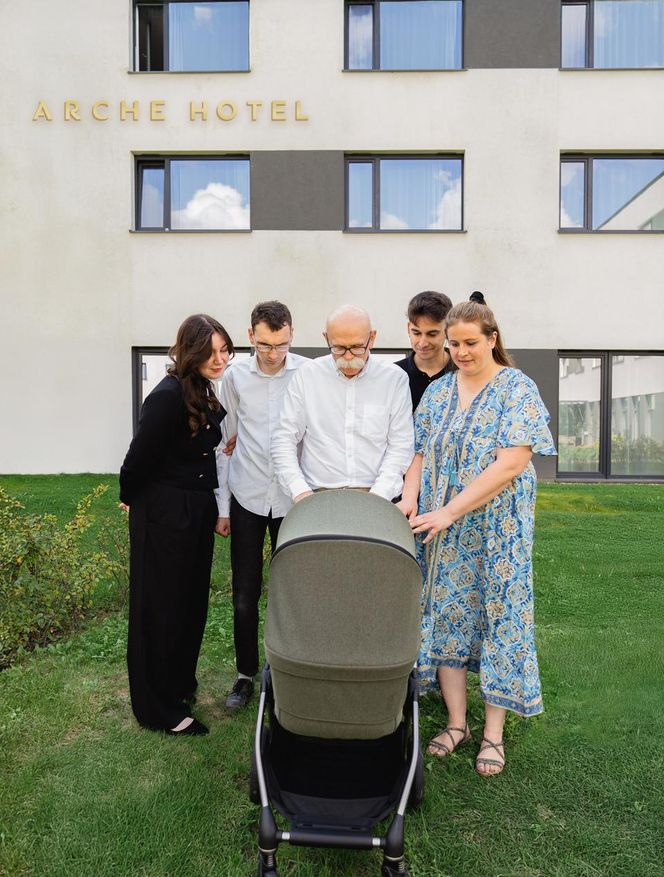 Władysław Grochowski, Grupy Arche, promuje program Arche Pokolenia