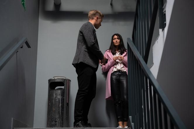 Na Wspólnej, odc. 3003. Igor (Jakub Wesołowski), Lin (Mayu Galińska Sakai)