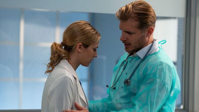 Na dobre i na złe odc. 961. Maks Beger (Tomasz Ciachorowski), Gloria (Aleksandra Grabowska)