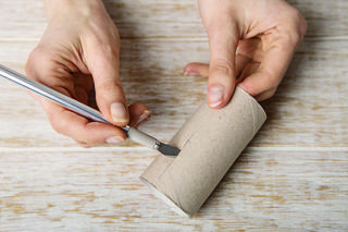 DIY – baśniowy konik z tekturowej rolki – instrukcja wykonania (3)