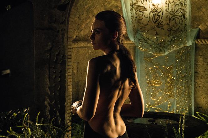 Kasia Smutniak w filmie "Loro"