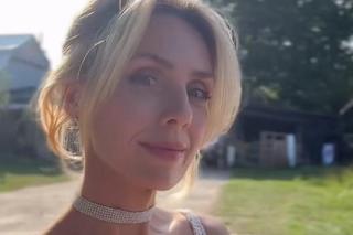 	Barwy szczęścia na planie. Malwina (Joanna Gleń) bierze  ślub