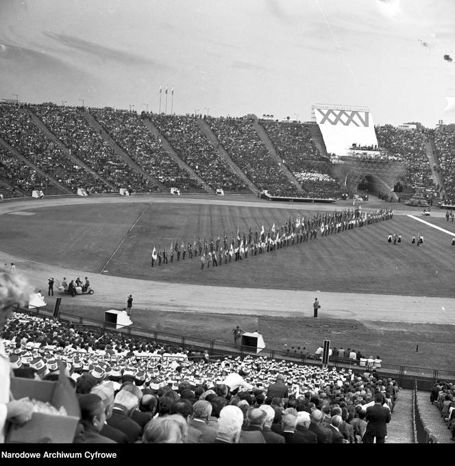 Manifestacja młodzieży na Stadionie X-lecia - 22 lipca 1979 r.