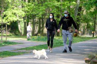 Ola Ciupa boksuje i całuje na spacerze