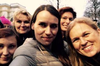 AGNIESZKA POMASKA selfie KOD