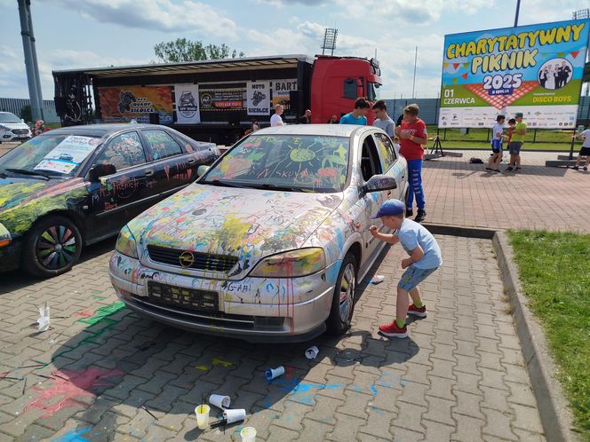 Siedlczanin Przemek Gryczka zorganizował wydarzenie dla dzieci z okazji Dnia Dziecka już po raz drugi
