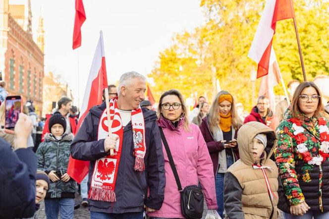 Kilka tysięcy uczestników przeszło ulicami miast. Trójmiejskie obchody Święta Niepodległości 