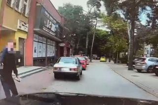 Przerażająca historia z Otwocka. 43-latek strzelał do młodej pary w samochodzie. Ciężko sobie wyobrazić, co przeżyli