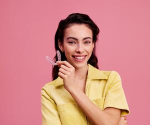 Summer vibes – piękny uśmiech na wakacje