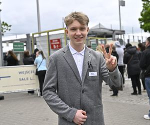 Matury 2024 w Warszawie. Tysiące uczniów zdaje egzamin dojrzałości na stadionie Legii