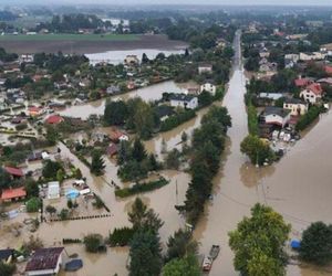 Dodatkowe pieniądze dla powodzian w Śląskiem. Pieniądze da województwo