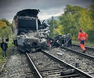 Katastrofa kolejowa! Co najmniej 100 osób rannych. Trwa akcja ratunkowa