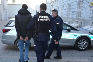 Gdańsk: Mieli 20 porcji marihuany. Ukraińcy próbowali przekupić policjantów