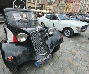 Parada zabytkowych samochodów