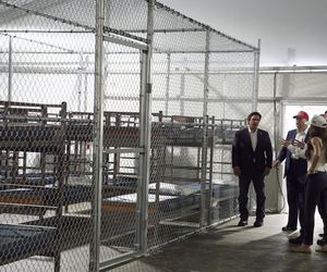 Nieludzkie warunki w aligatorowym Alcatraz. Ludzie chudną i chorują