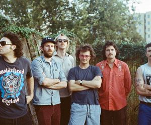 King Gizzard and the Lizard Wizard mówią dość Spotify. Czemu zespół usuwa muzykę z tej platformy?