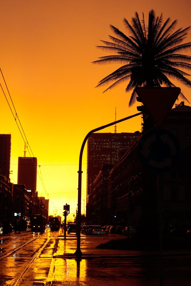 Burza i tęcza w Warszawie (30.10.2025)