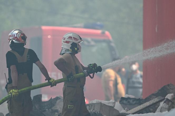 Służby ostrzegają! Alarmowy poziom amoniaku w związku z pożarem w Krośnie