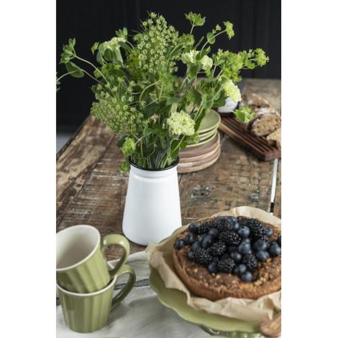 Domowe akcesoria emaliowane