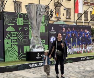 Wrocław żyje finałem Ligi Konferencji Europy. Kibice Betisu i Chelsea już w strefach kibica!