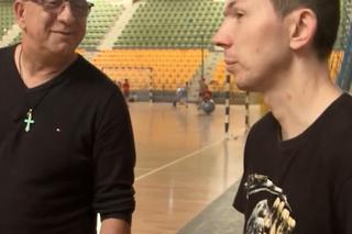 Jaruś z Chłopaków do wzięcia kibicuje piłkarzom ręcznym z Kielc. Gościł w Hali Legionów