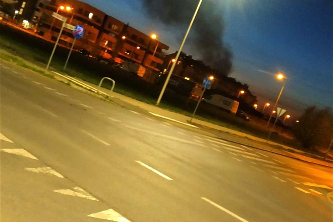 Pożar Opole: Ciemny dym na niebie! Co się pali?