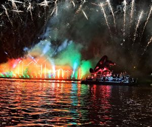 Małopolskie Królewskie Widowisko na Wiśle w ramach 24. Parady Smoków