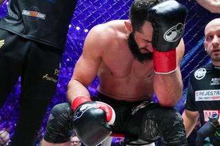 Mamed Khalidov przegrał z Adamkiem przez kontuzję ręki! Druzgocący finisz legendarnej walki 