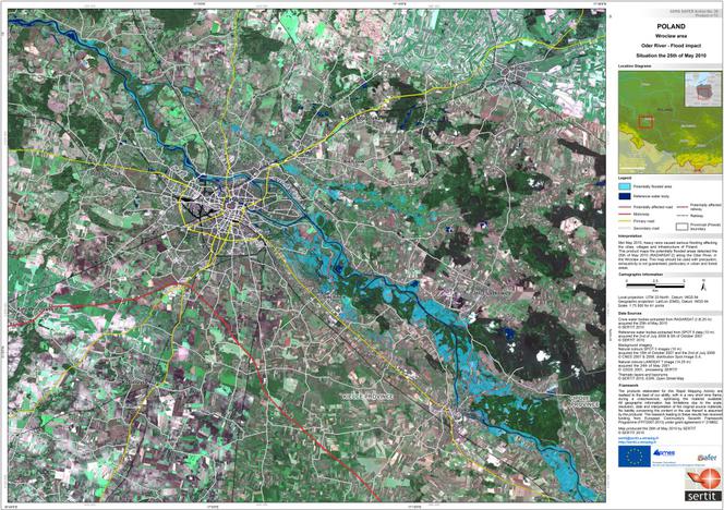 Zdjęcie satelitarne powodzi we Wrocławiu z widocznymi wielkimi rozlewiskami Odry przed miastem