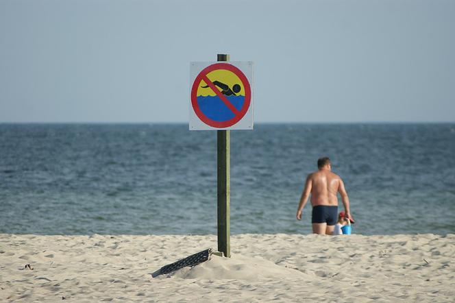 Sinice w Bałtyku: Zamknięte kolejne kąpieliska w Trójmieście