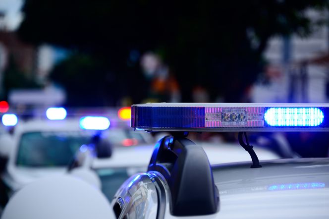 Policjant postrzelony podczas interwencji! Dramatyczne sceny na ulicy