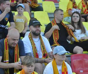 Korona Kielce - Cracovia. Zdjęcia kibiców podczas meczu. 10 sierpnia 2024