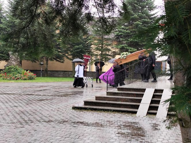  Tadeusz Duda został pochowany w poświęconej ziemi