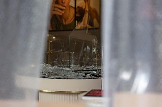 Włamanie do salonu jubilerskiego w Poznaniu.