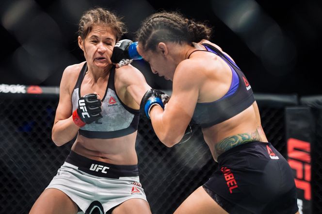 Pikantne zdjęcia Karoliny Kowalkiewicz