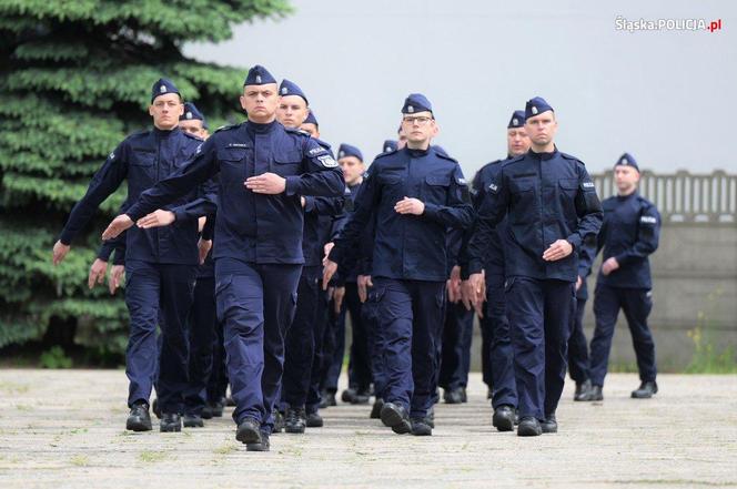 Uroczyste ślubowanie 69 nowych policjantów  w Oddziale Prewencji Policji w Katowicach