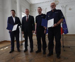 Warszawscy urzędnicy będą ścigać taksówkarzy! Ratusz podpisał porozumienie z policją