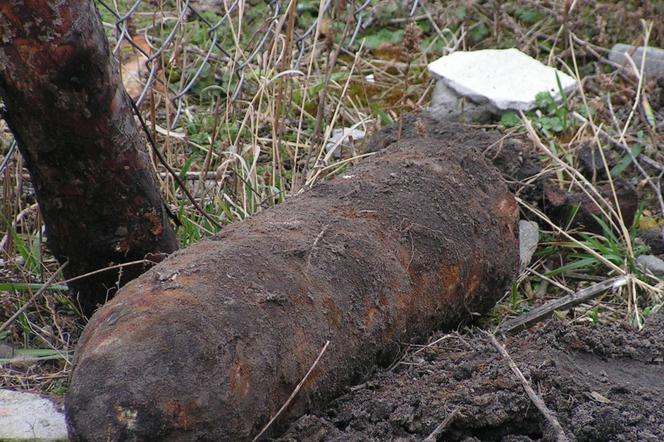 Pocisk znaleziony na terenie robót drogowych