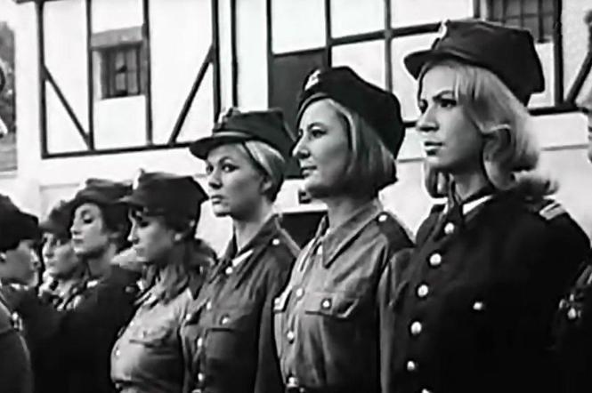 Kadr z filmu Rzeczpospolita babska