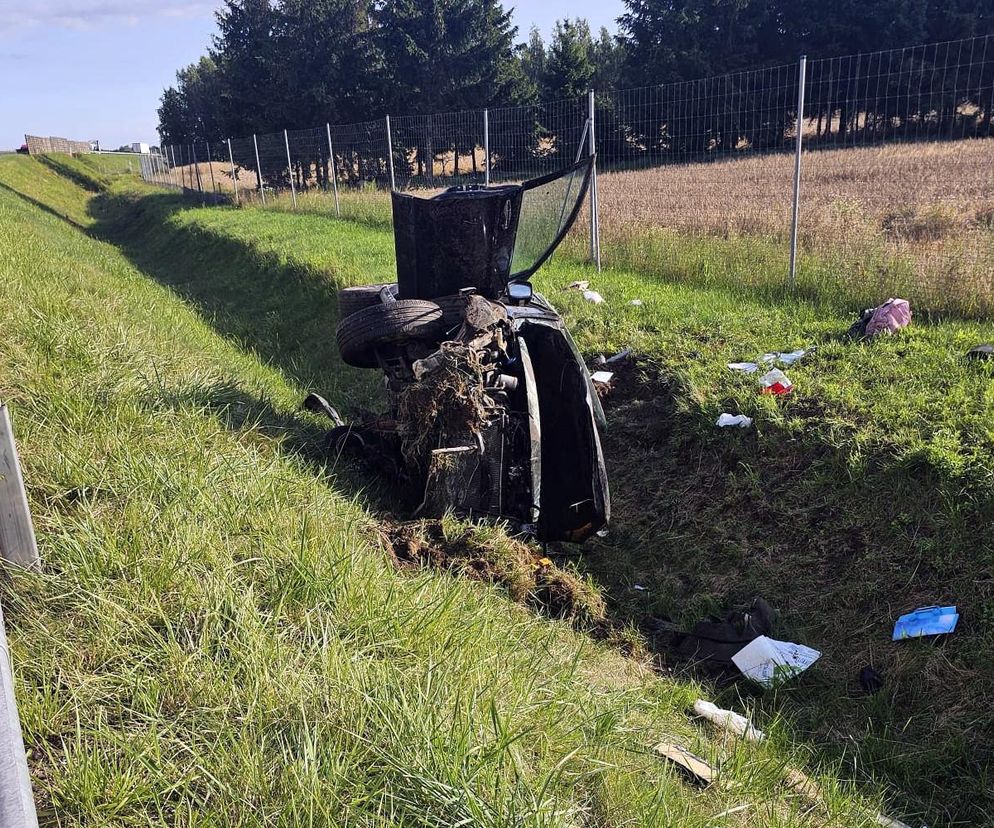 Honda dachowała, trzy osoby w szpitalu. Dramat na S7 pod Mławą!
