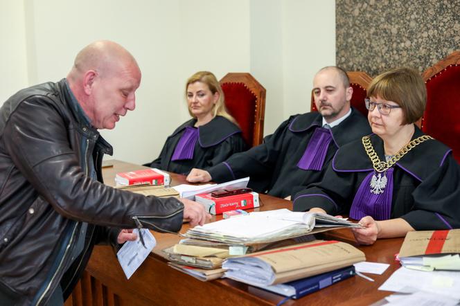 proces Gawronik Jasnowidz zeznania
