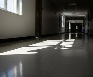 Ostrzelanie szkoły we Włodarach. Czy to koniec strachu w małej miejscowości?