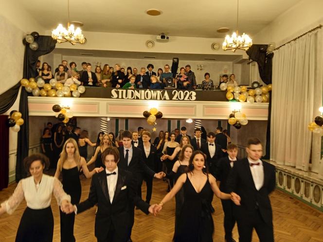 Studniówka 2023 w II LO w Poznaniu