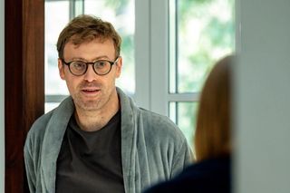 M jak miłość odc. 1868. Dariusz Hoffman (Mateusz Rusin), Sara (Nadia Smyczek)