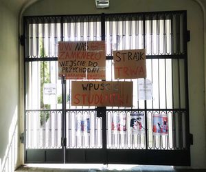 Bunt studentów na UW. Okupują siedzibę samorządu na Krakowskim Przedmieściu