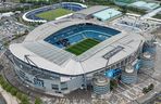 Manchester. To idealny city break dla fanów piłki nożnej. Lot z lotniska w Rzeszowie trwa poniżej 3 godzin