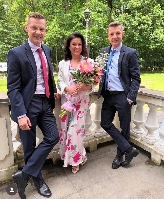 M jak miłość po wakacjach. Piotrek (Marcin Mroczek), Paweł (Rafał Mroczek), Kinga (Katarzyna Cichopek)