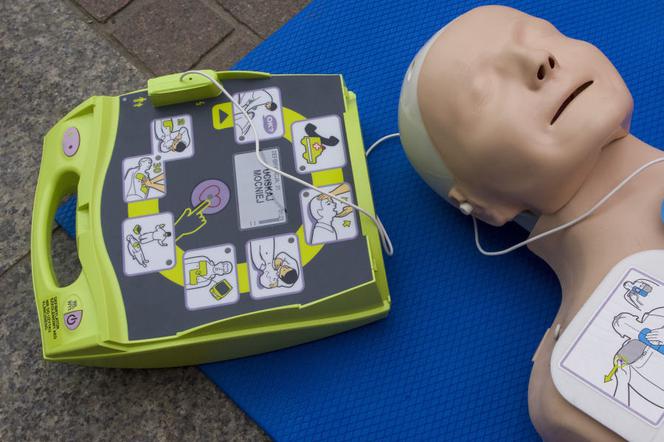 AED_pierwsza pomoc