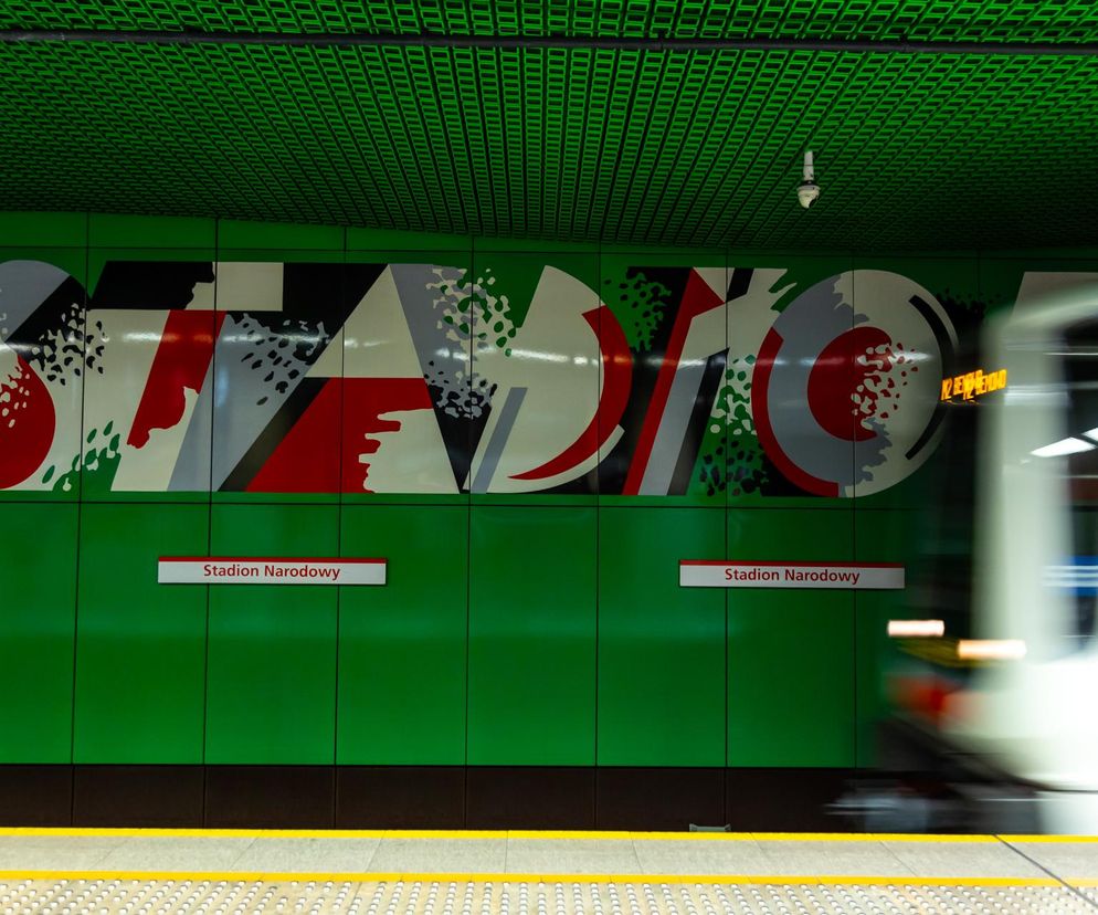 Na trzecią linię metra nie warto czekać? Zbyt kręta, zbyt powolna i z przesiadką